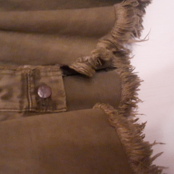 FREE PEOPLE willow denim peplum jacket. - Picture 3 of 9